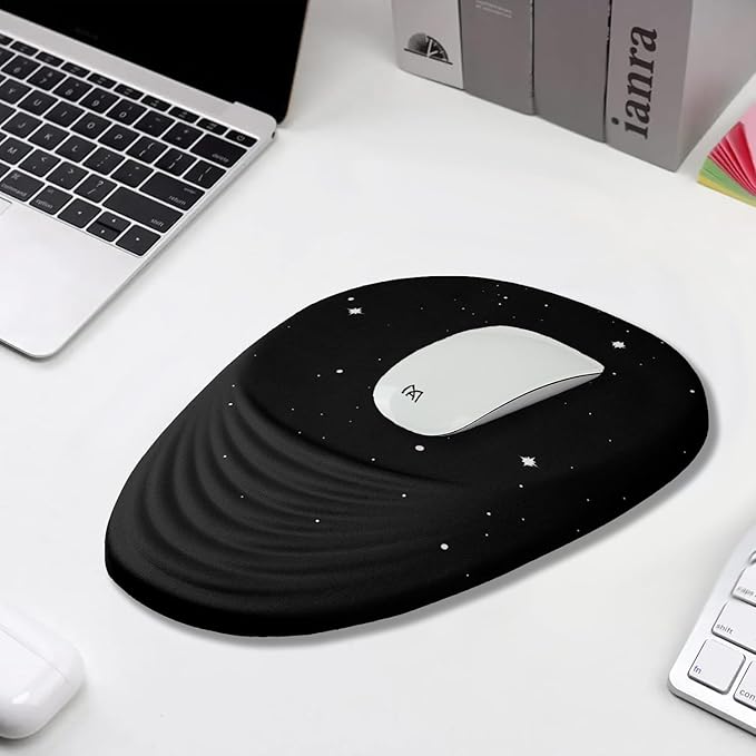 Ergonomic Mouse Pad Wrist Support, Mouse Pad with Wrist Rest, Entire Memory Foam & Non-Slip PU Base MousePads with Stepped-Wedge Design for Pain Relief, Desk, Office, Home, Black Star