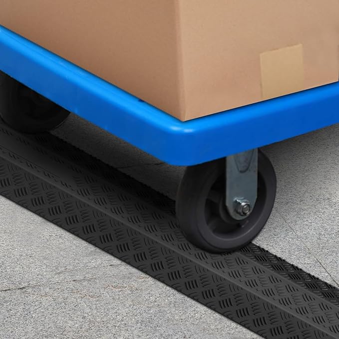 VEVOR 3 PCs Drop Over Cable Cover Ramp, 2,000 lbs/axle Load Capacity, Heavy Duty Cable Hose Protector Ramp, Floor Cord Cover for High Walking Traffic Areas Indoor Outdoor Home Office Warehouse School